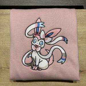 Polera bordada fanart sylveon