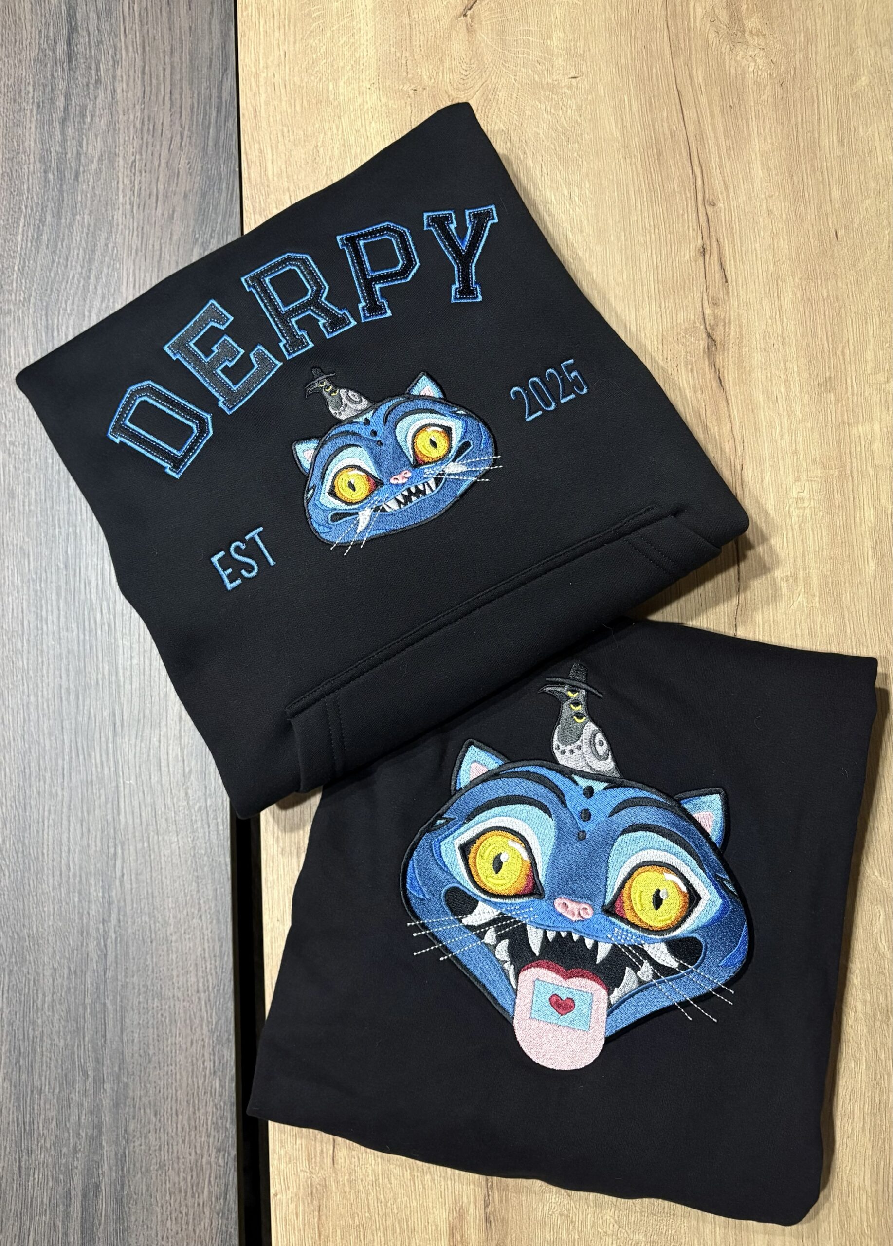 Polera Bordada kpop Demonhunter derpy - Imagen 5